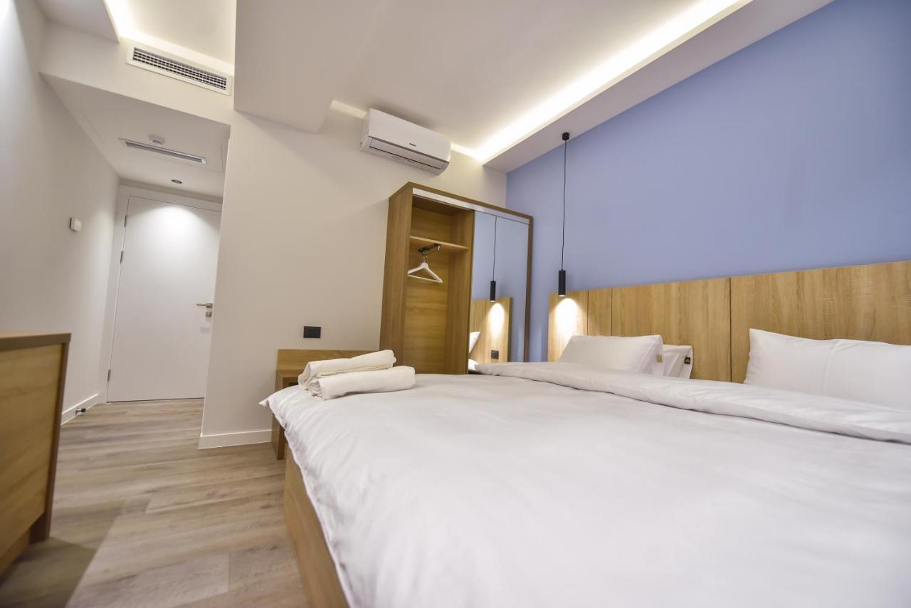 Baron Boutique Hotel เยเรวาน ภายนอก รูปภาพ