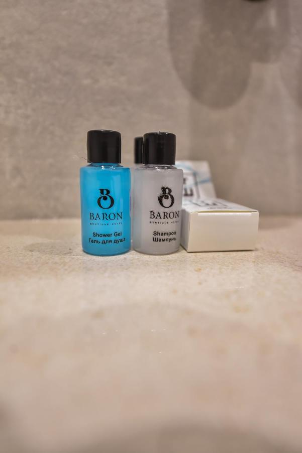 Baron Boutique Hotel เยเรวาน ภายนอก รูปภาพ