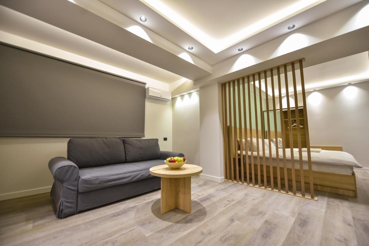 Baron Boutique Hotel เยเรวาน ภายนอก รูปภาพ
