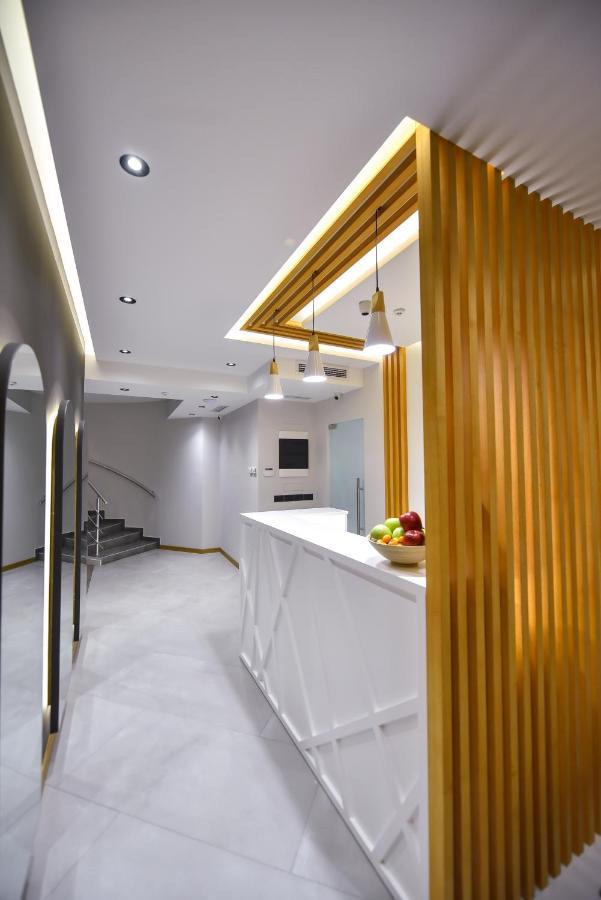 Baron Boutique Hotel เยเรวาน ภายนอก รูปภาพ